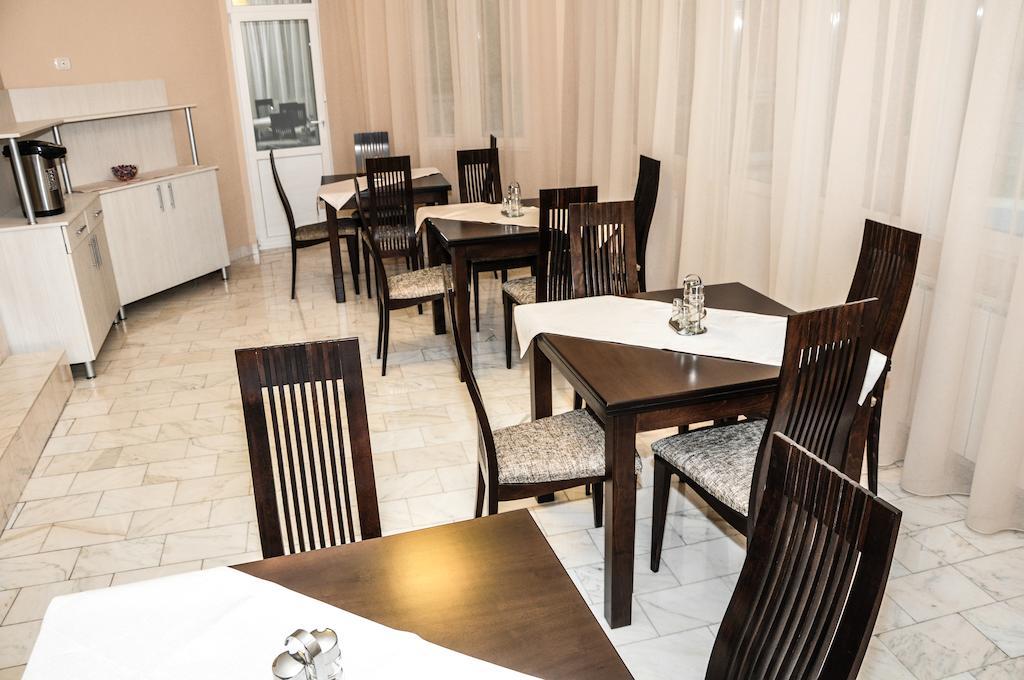 Pensiunea Sangria Arad Bagian luar foto